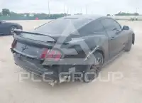 2017 Ford MUSTANG фото