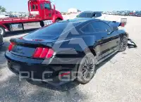 2017 Ford MUSTANG фото
