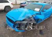 2017 Ford MUSTANG photo