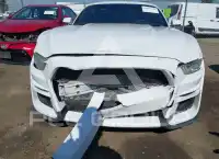 2017 Ford MUSTANG photo