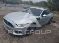 2017 Ford MUSTANG фото