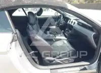2017 Ford MUSTANG фото