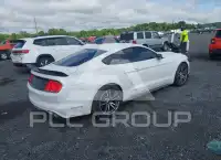 2017 Ford MUSTANG фото