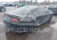 2017 Ford MUSTANG фото