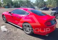 2017 Ford MUSTANG фото