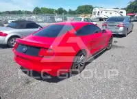 2017 Ford MUSTANG фото
