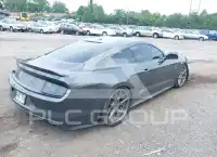 2017 Ford MUSTANG фото
