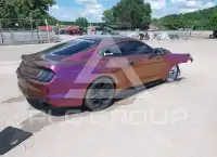 2017 Ford MUSTANG фото