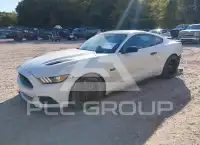 2017 Ford MUSTANG photo