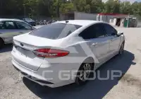 2017 Ford FUSION photo