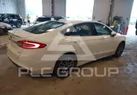 2017 Ford FUSION photo