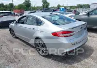 2017 Ford FUSION photo