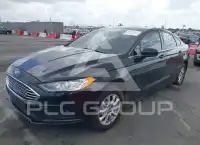 2017 Ford FUSION фото