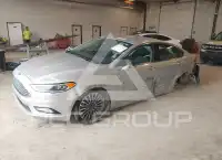 2017 Ford FUSION photo