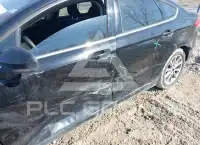 2017 Ford FUSION фото