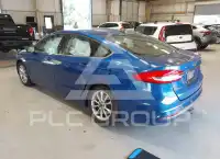 2017 Ford FUSION фото