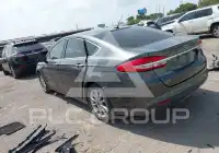 2017 Ford FUSION фото