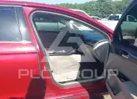 2017 Ford FUSION photo