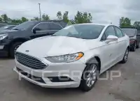 2017 Ford FUSION фото