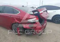 2017 Ford FUSION фото