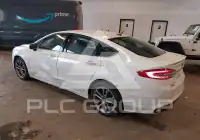 2017 Ford FUSION photo