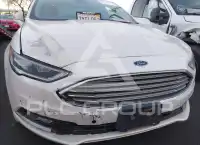 2017 Ford FUSION фото