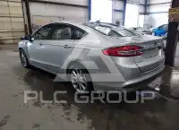 2017 Ford FUSION фото