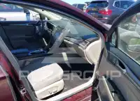 2017 Ford FUSION фото