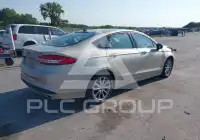 2017 Ford FUSION photo