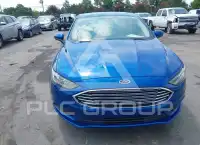 2017 Ford FUSION фото