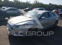 2017 Ford FUSION photo