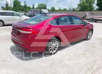 2017 Ford FUSION фото