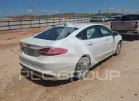 2017 Ford FUSION фото