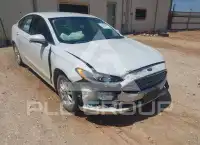 2017 Ford FUSION фото