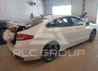 2017 Ford FUSION фото