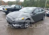 2017 Ford FUSION фото