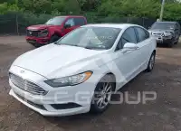 2017 Ford FUSION фото