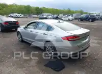 2017 Ford FUSION фото