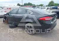 2017 Ford FUSION фото
