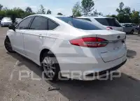 2017 Ford FUSION photo