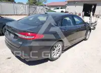 2017 Ford FUSION photo
