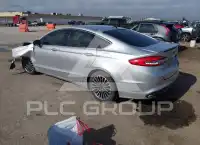 2017 Ford FUSION фото