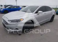 2017 Ford FUSION фото