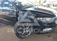 2017 Ford FUSION фото