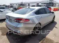 2017 Ford FUSION photo