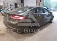 2017 Ford FUSION photo