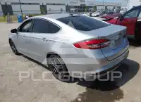 2017 Ford FUSION photo