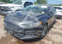 2017 Ford FUSION фото