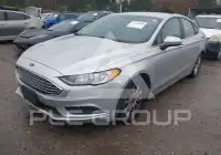 2017 Ford FUSION photo