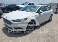2017 Ford FUSION photo